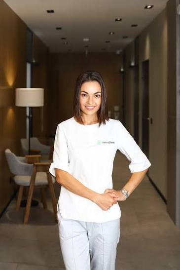 Jennifer L - Lead Dental Hygienist Riverside Family Dentistry
